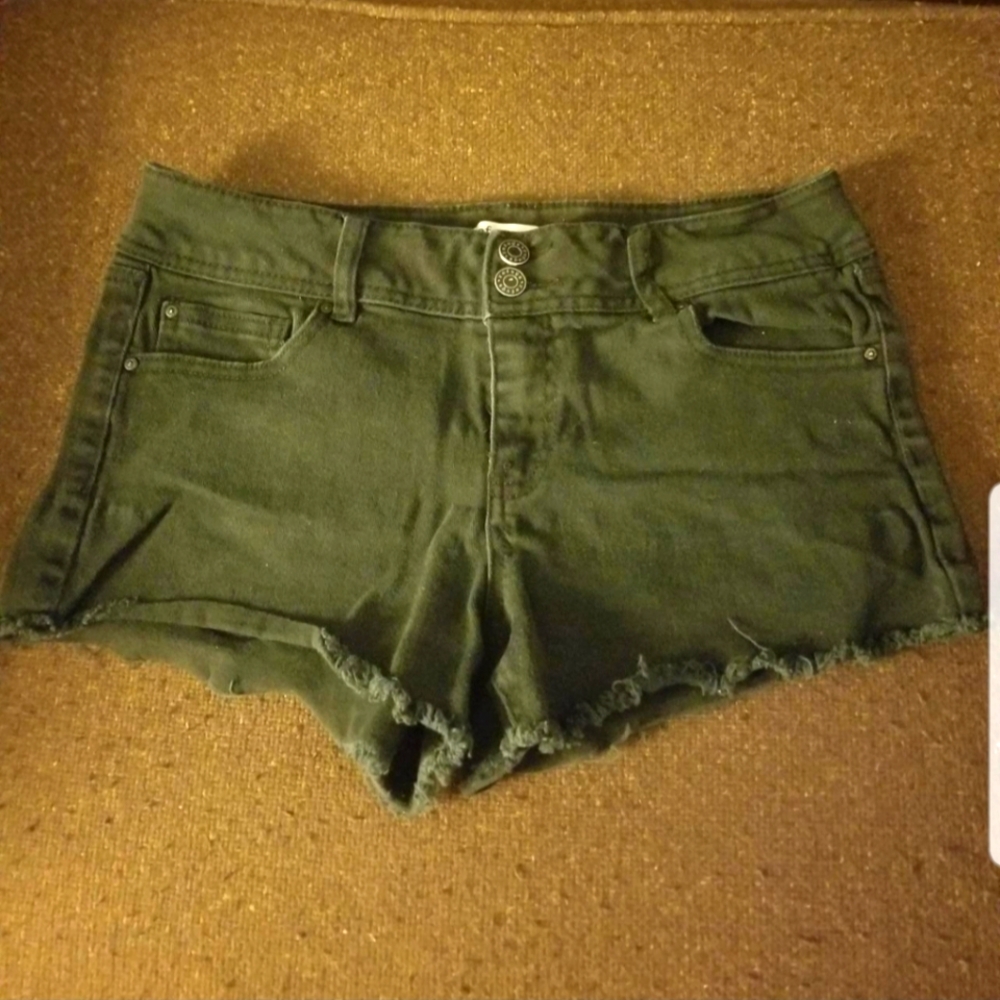 Refuge Brand Black Cut Off Jean Shorts Size 8.